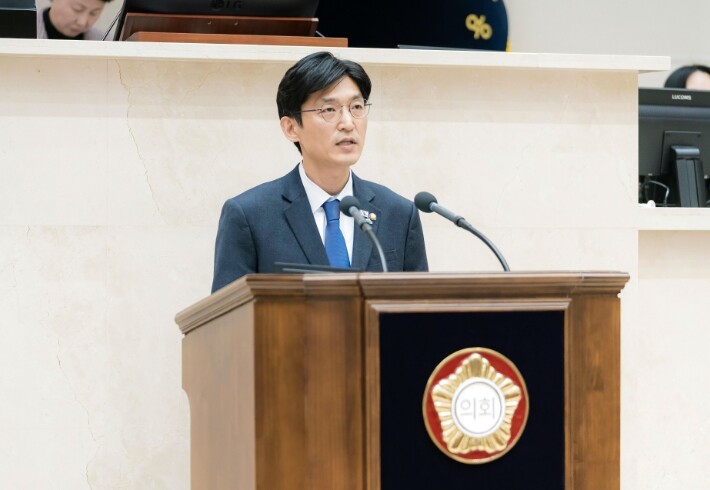 용인특례시의회 박인철 의원, 첨단반도체 중심도시 완성 위한 협력 촉구 및 지방선거 불출마 선언