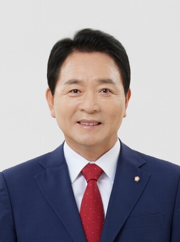 성일종 국방위원장 대표발의'국방반도체 육성법' 국회 본회의 통과!