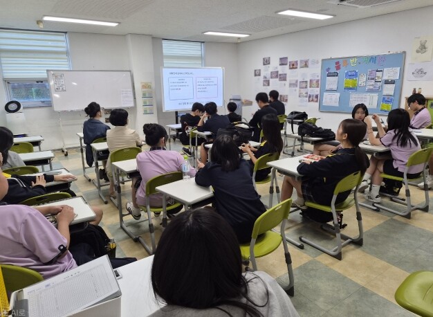 완주군, 삼성SDI 배터리 개발자 초청 진로 멘토링